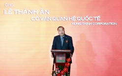 Ông Lê Thành Ân phát biểu tại Lễ công bố Cố vấn Quan hệ Quốc tế và Đại sứ Thương hiệu Hung Thinh Corp.